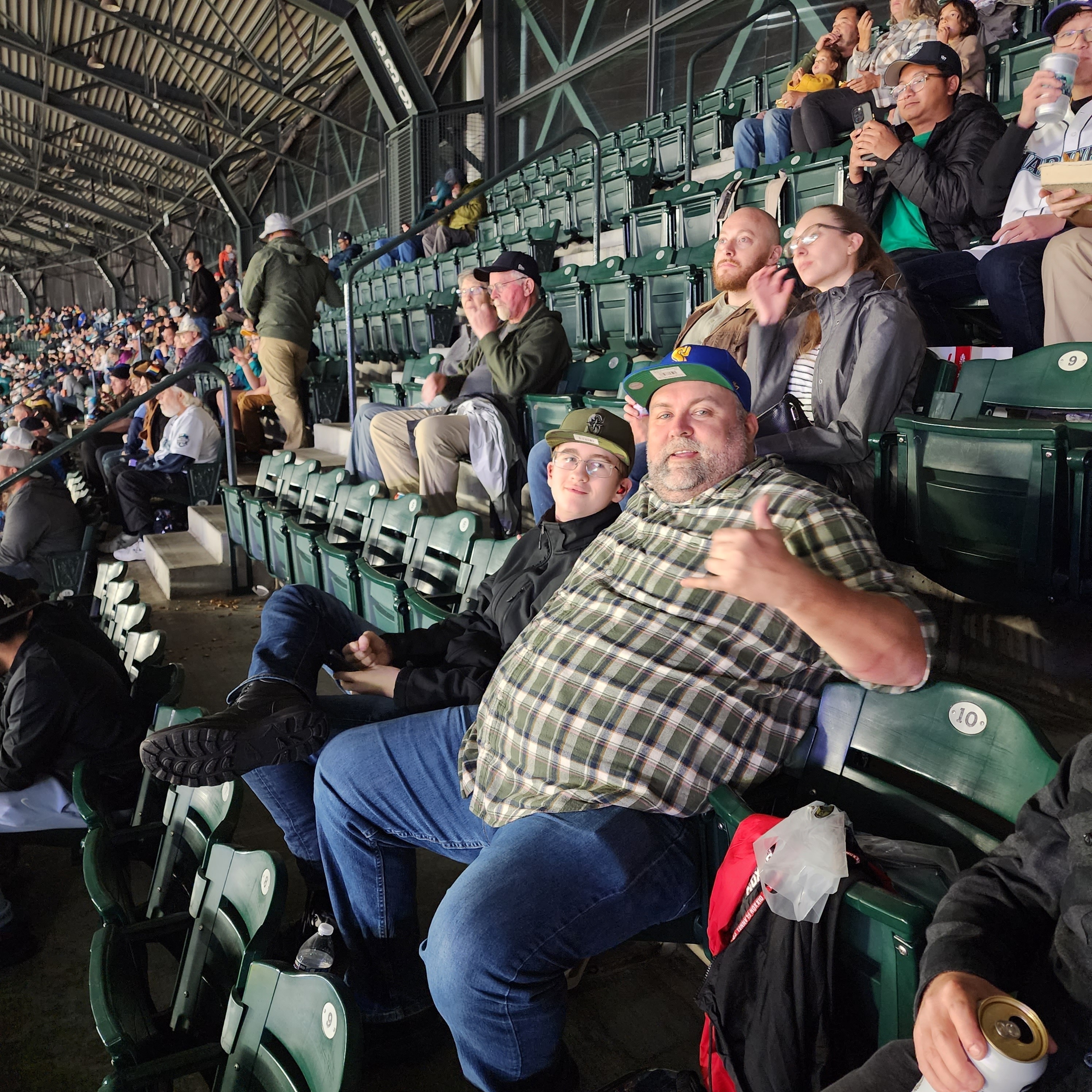 Flannel Night  Seattle Mariners