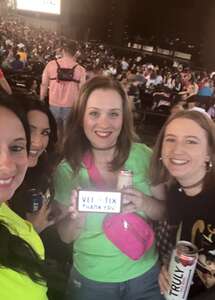 Hot Summer Nights With Tlc, Shaggy, En Vogue and Sean Kingston