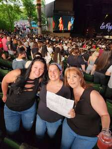 Hot Summer Nights With Tlc, Shaggy, En Vogue and Sean Kingston