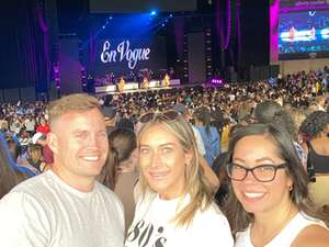 Hot Summer Nights With Tlc, Shaggy, En Vogue and Sean Kingston