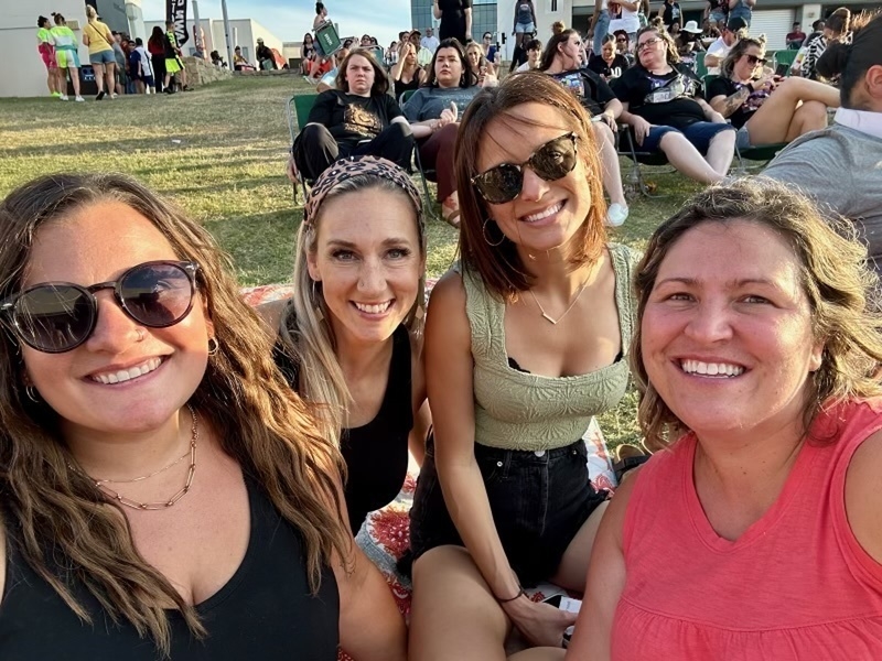 Hot Summer Nights With Tlc, Shaggy, En Vogue and Sean Kingston