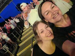 Hot Summer Nights With Tlc, Shaggy, En Vogue and Sean Kingston