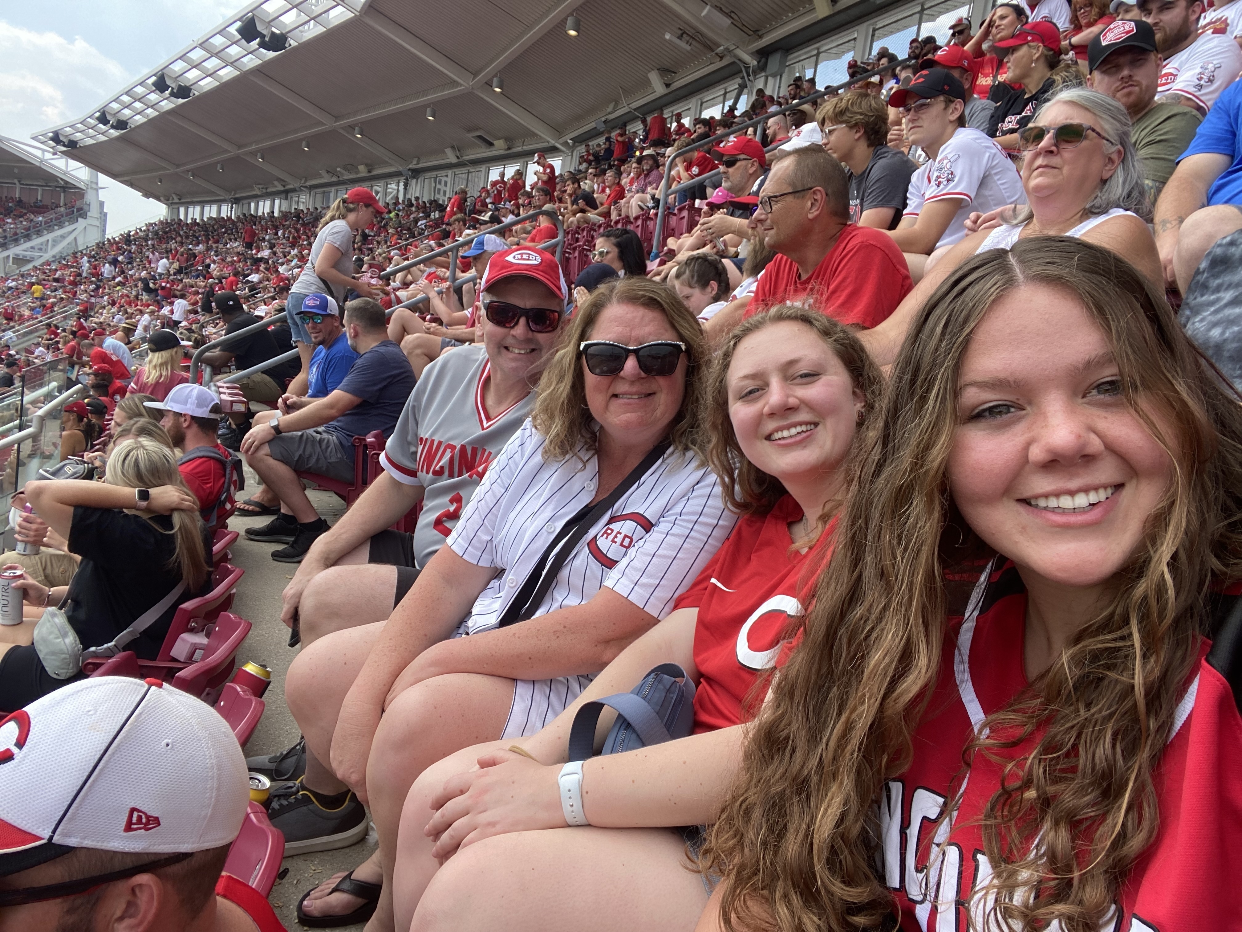 Cincinnati Reds - MLB vs Atlanta Braves