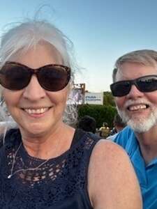 Dwight Yoakam With Special Guest Aaron Lewis