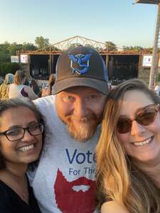 Dwight Yoakam With Special Guest Aaron Lewis