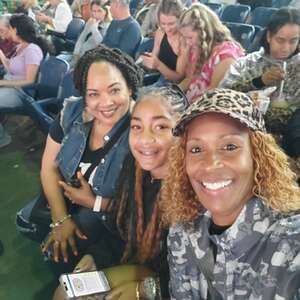 TLC Shaggy, En Vogue, Sean Kingston