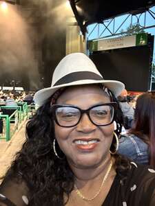 TLC Shaggy, En Vogue, Sean Kingston