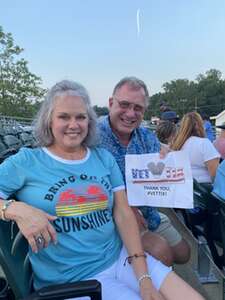 Dwight Yoakam With Special Guest Aaron Lewis