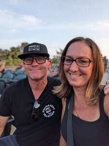 Dwight Yoakam With Special Guest Aaron Lewis