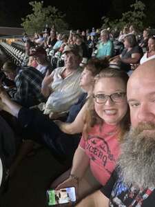 Dwight Yoakam With Special Guest Aaron Lewis