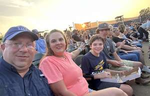 Dwight Yoakam With Special Guest Aaron Lewis