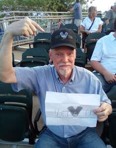 Dwight Yoakam With Special Guest Aaron Lewis