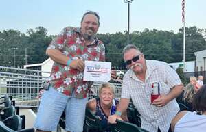 Dwight Yoakam With Special Guest Aaron Lewis