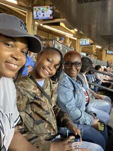 New York Yankees - MLB vs Boston Red Sox