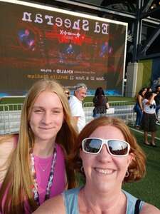 Ed Sheeran: +-=/x Tour