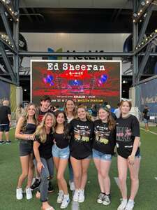 Ed Sheeran: +-=/x Tour