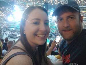 Ed Sheeran: +-=/x Tour