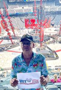 Ed Sheeran: +-=/x Tour