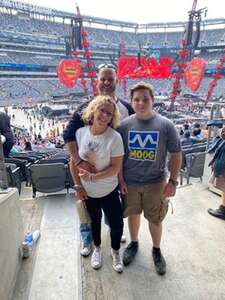 Ed Sheeran: +-=/x Tour