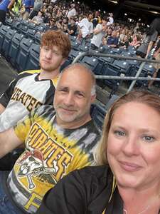 Pittsburgh Pirates - MLB vs Chicago Cubs