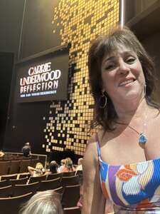 Carrie Underwood: Reflection