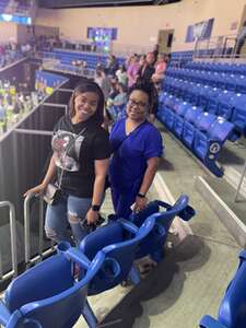 Dallas Wings - WNBA vs Connecticut Sun