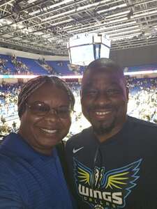 Dallas Wings - WNBA vs Connecticut Sun