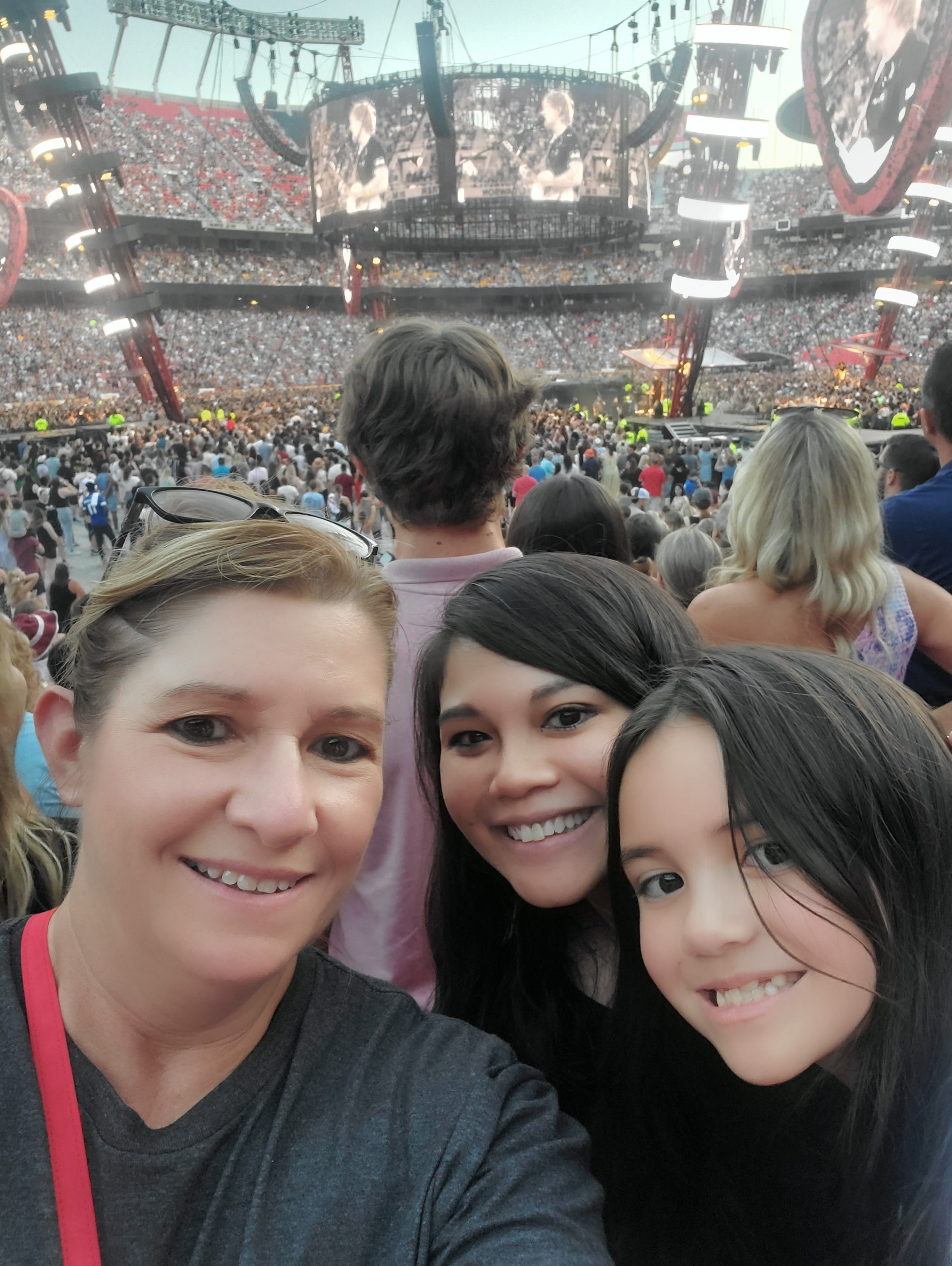 Ed Sheeran: +-=/x Tour