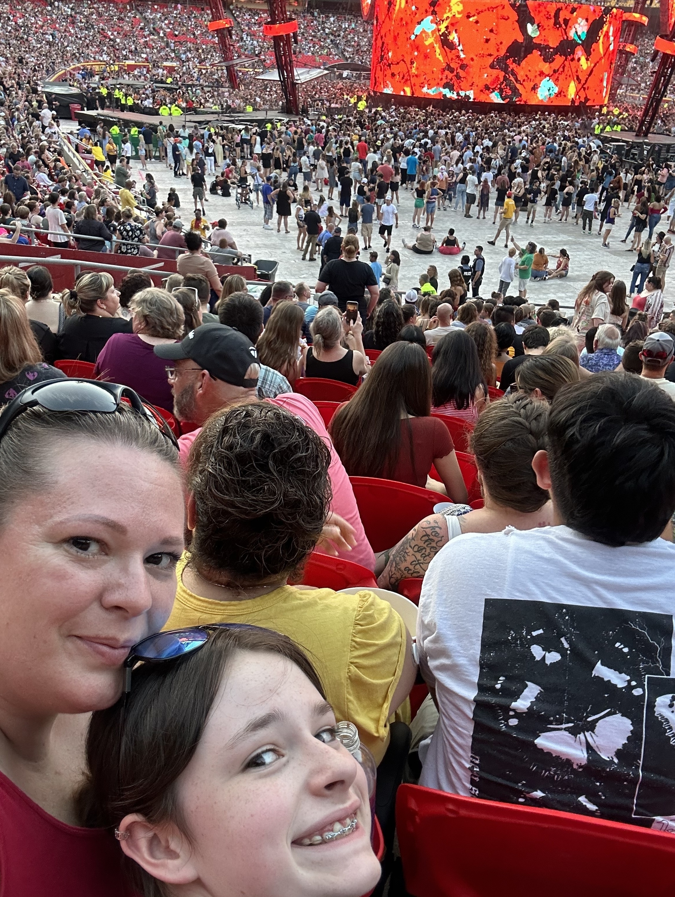 Ed Sheeran: +-=/x Tour