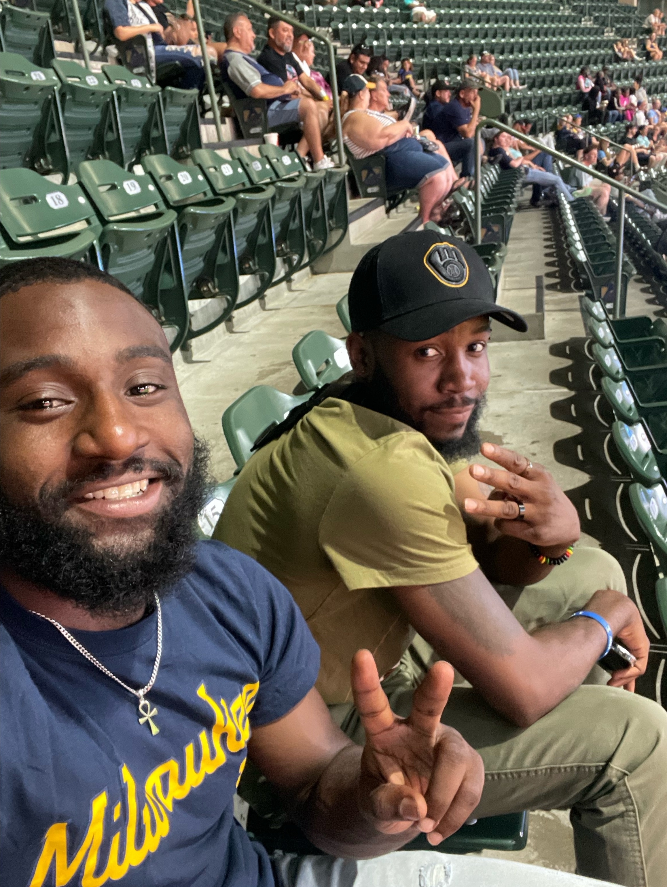 Milwaukee Brewers - MLB vs Colorado Rockies