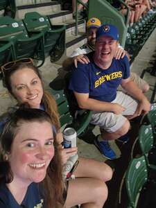 Milwaukee Brewers - MLB vs Pittsburgh Pirates