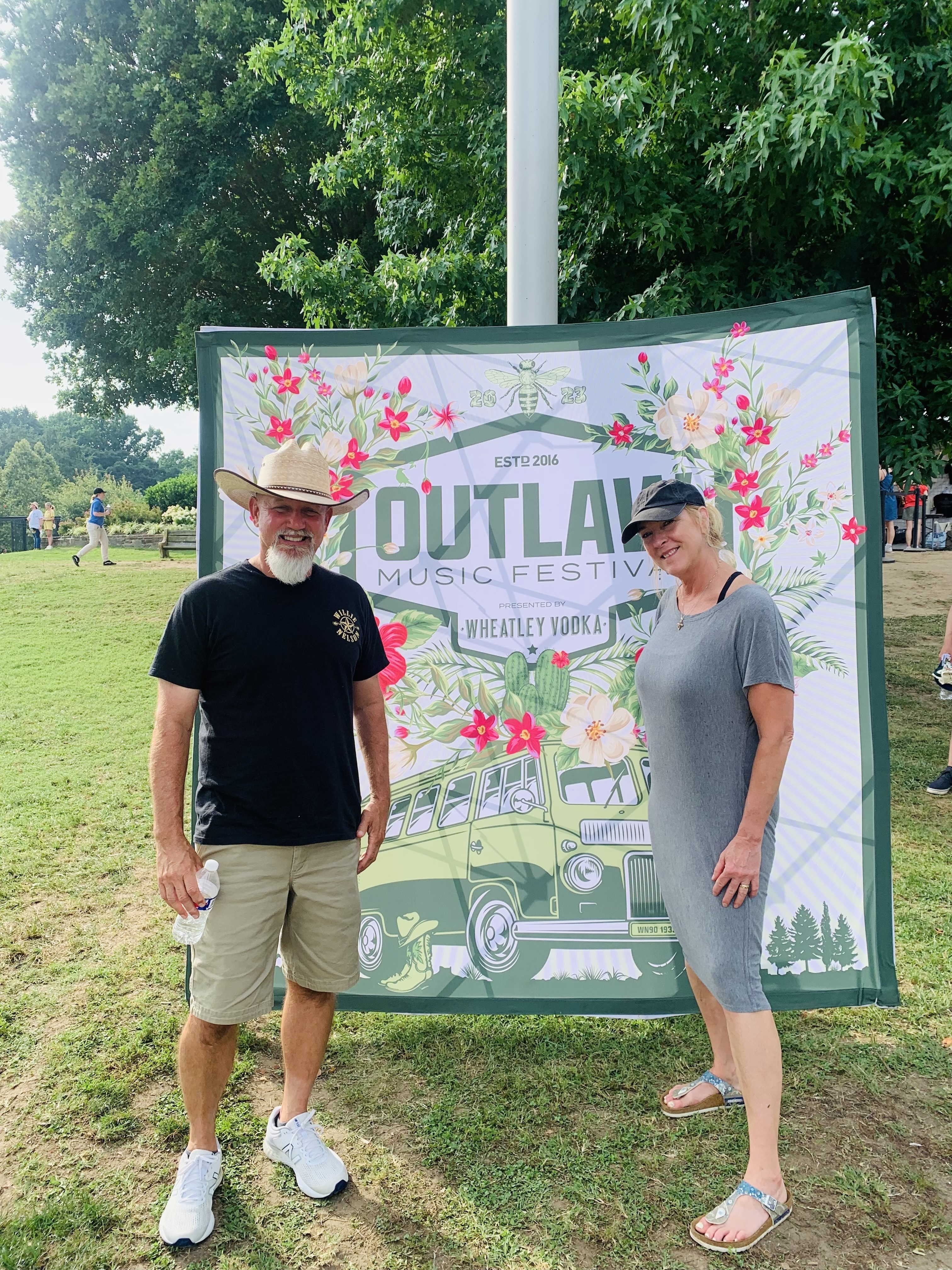 Outlaw Music Fest - Feat. Willie Nelson, the Avett Brothers and More