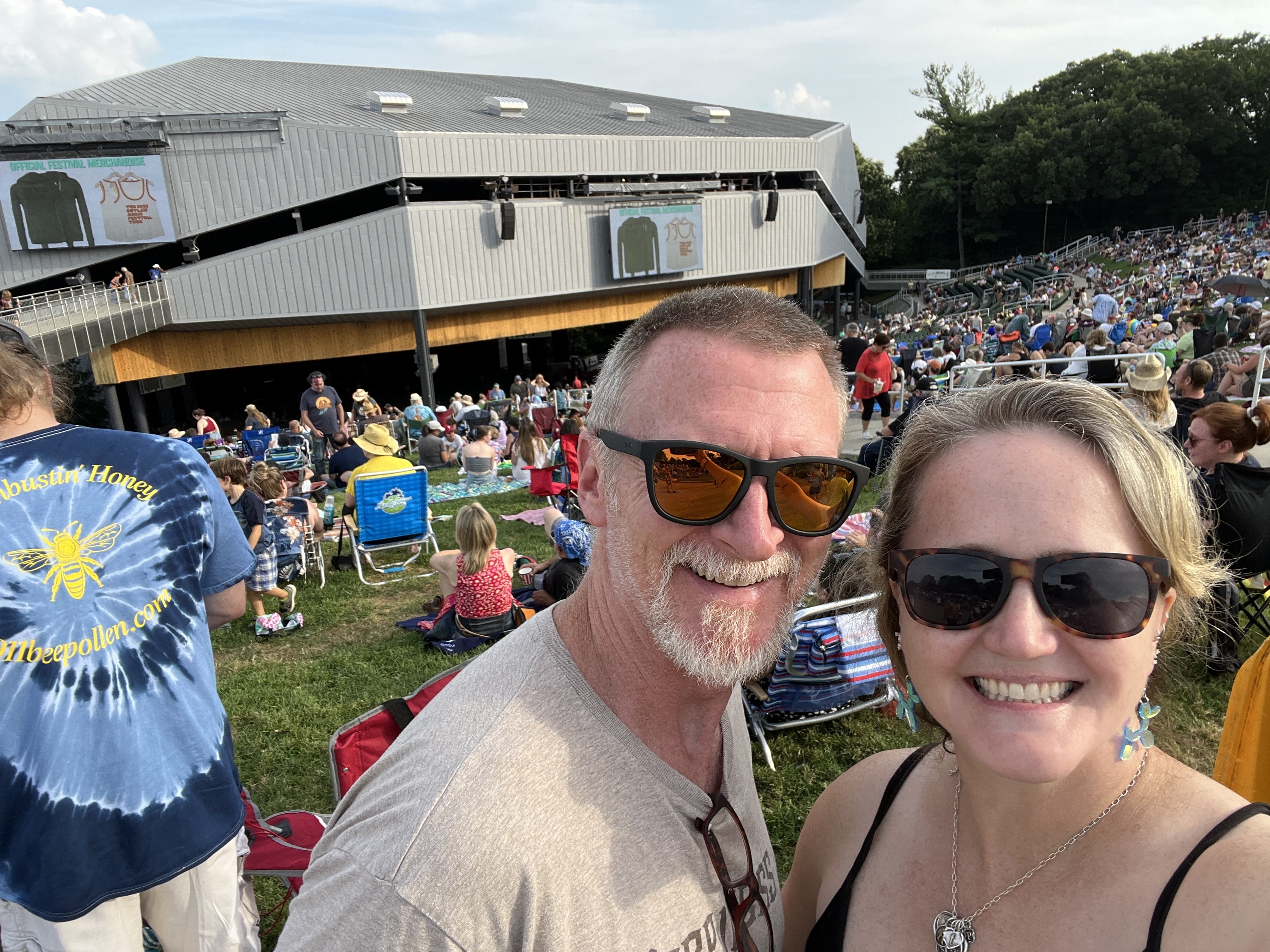 Outlaw Music Fest - Feat. Willie Nelson, the Avett Brothers and More