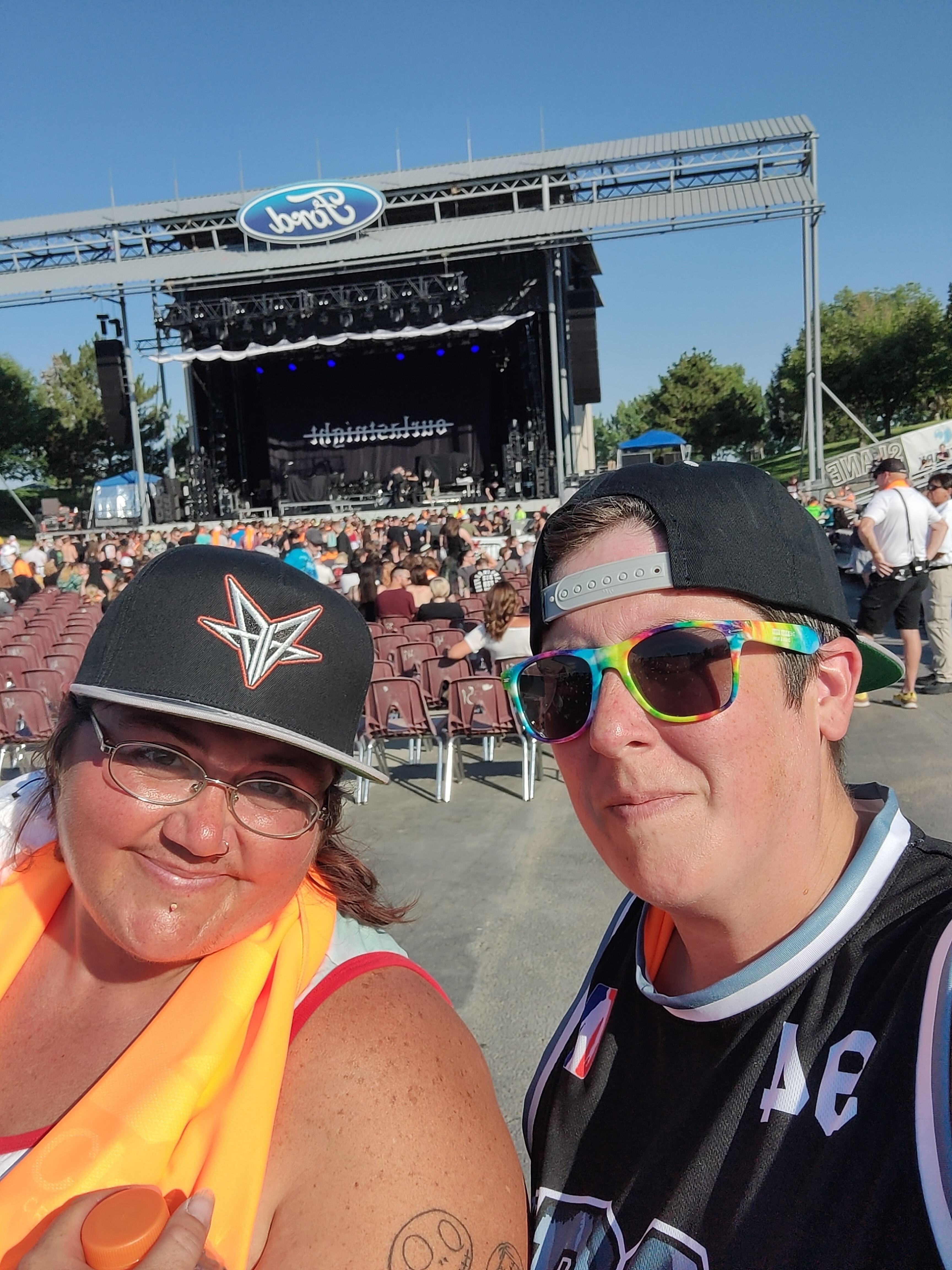 X-fest: the Popular Monstour