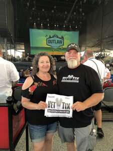 Outlaw Music Fest - Feat. Willie Nelson, Nathaniel Rateliff and More