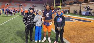 Illinois Fighting Illini - NCAA Football vs Northwestern Wildcats