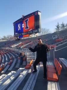 Illinois Fighting Illini - NCAA Football vs Northwestern Wildcats