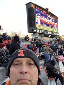 Illinois Fighting Illini - NCAA Football vs Northwestern Wildcats