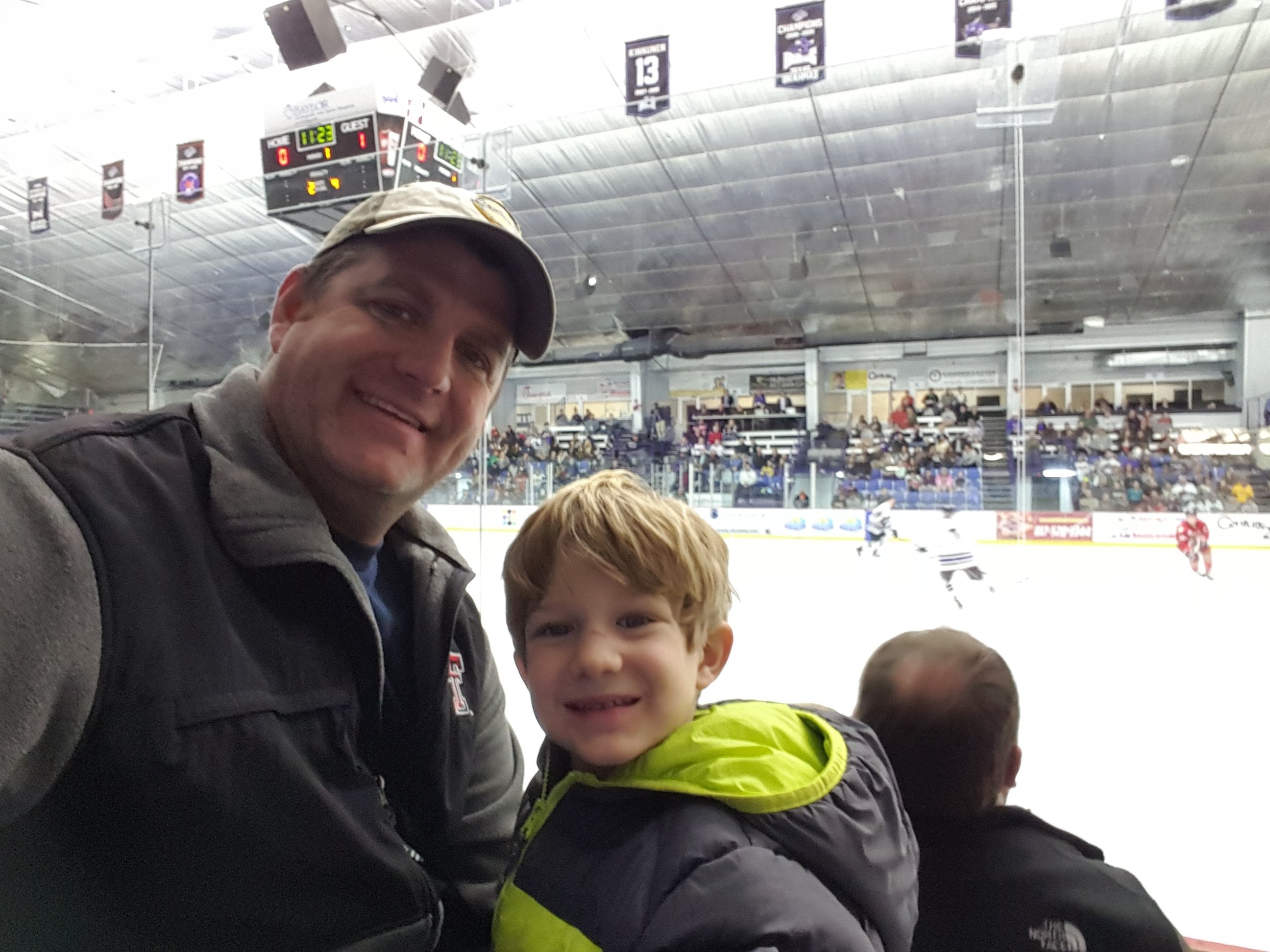 Lone Star Brahmas vs. Amarillo Bulls - NAHL