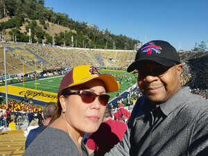 California Golden Bears - NCAA Football vs USC Trojans