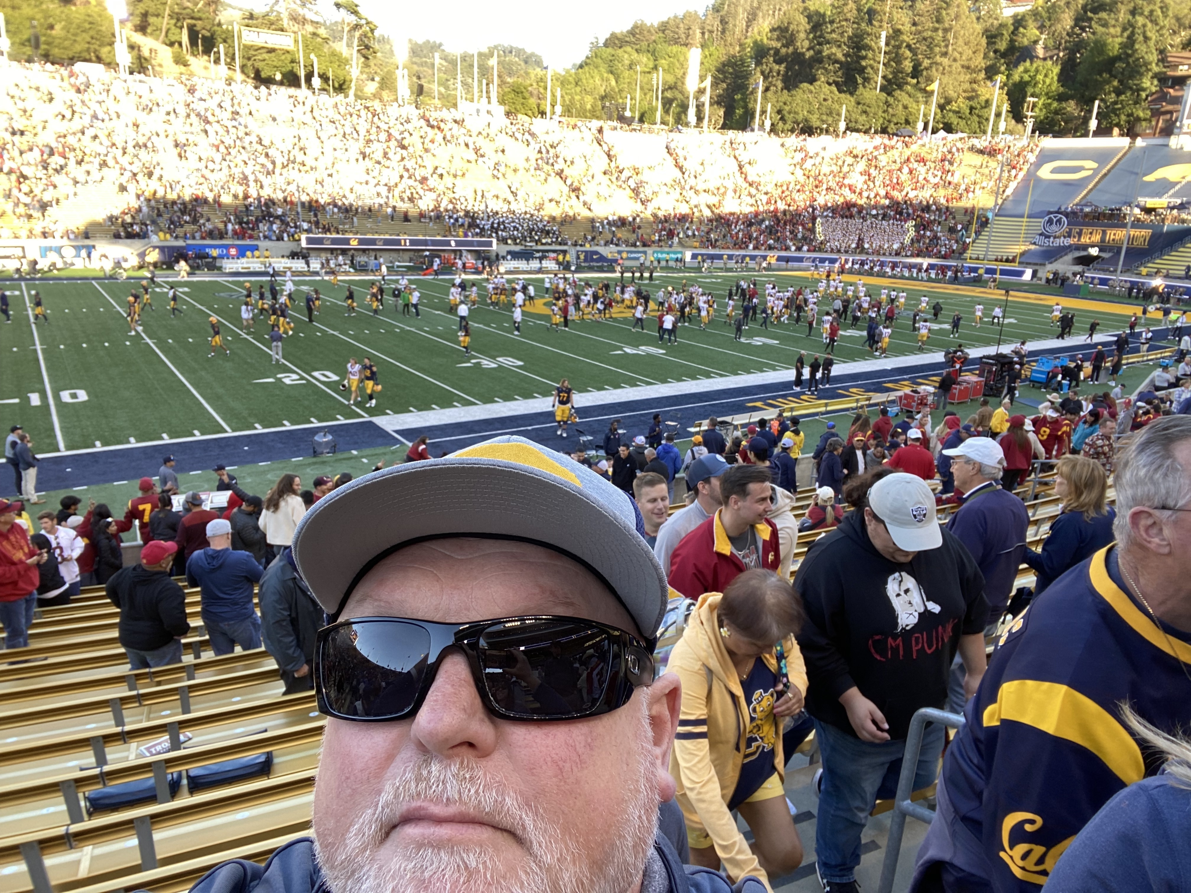 California Golden Bears - NCAA Football vs USC Trojans
