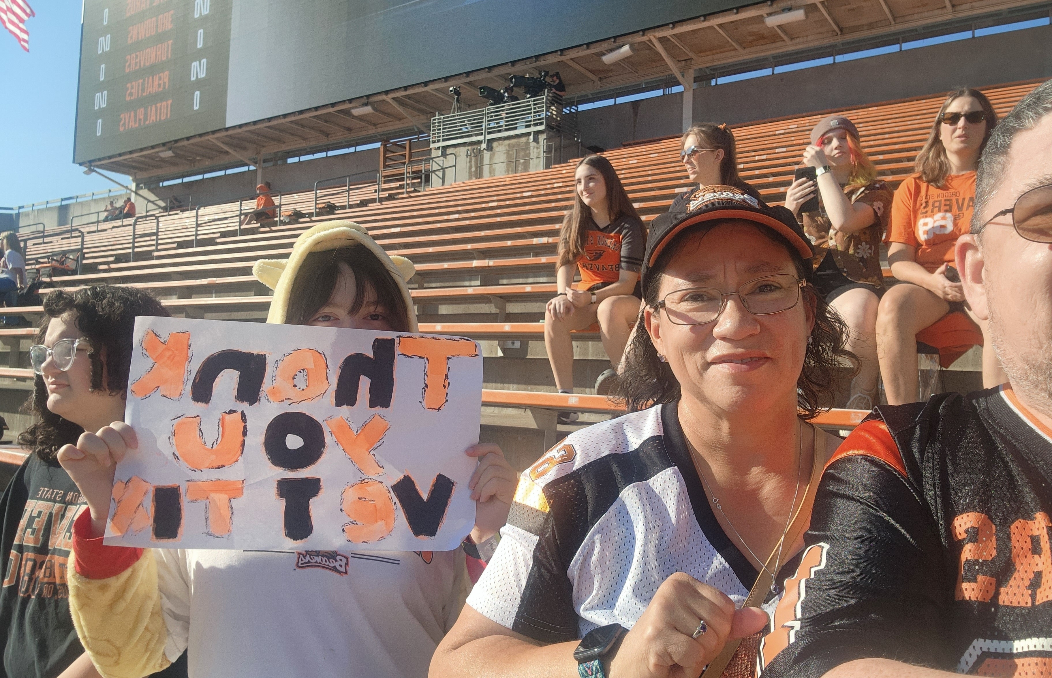 Oregon State Beavers - NCAA Football vs UC Davis Aggies