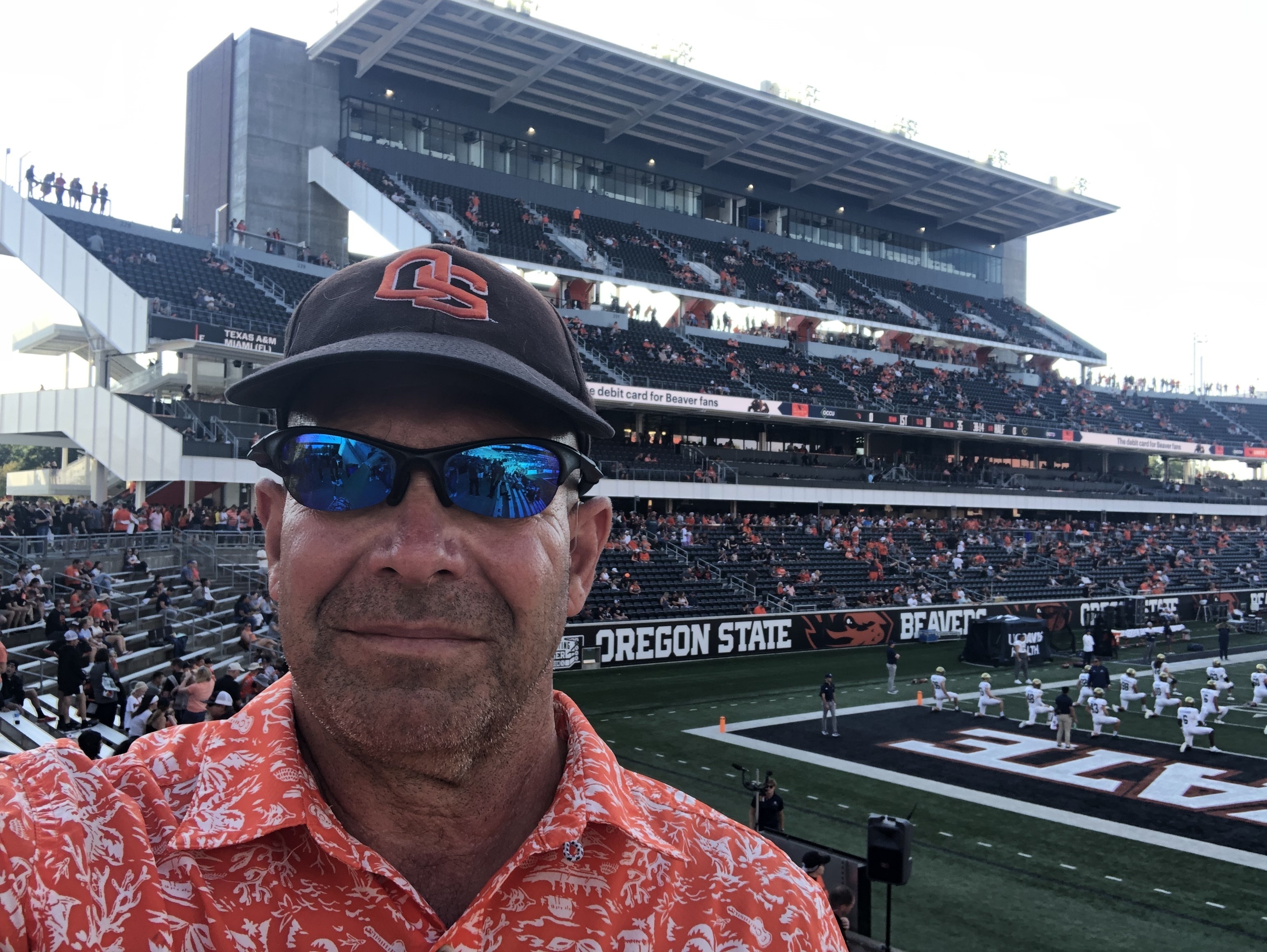 Oregon State Beavers - NCAA Football vs UC Davis Aggies