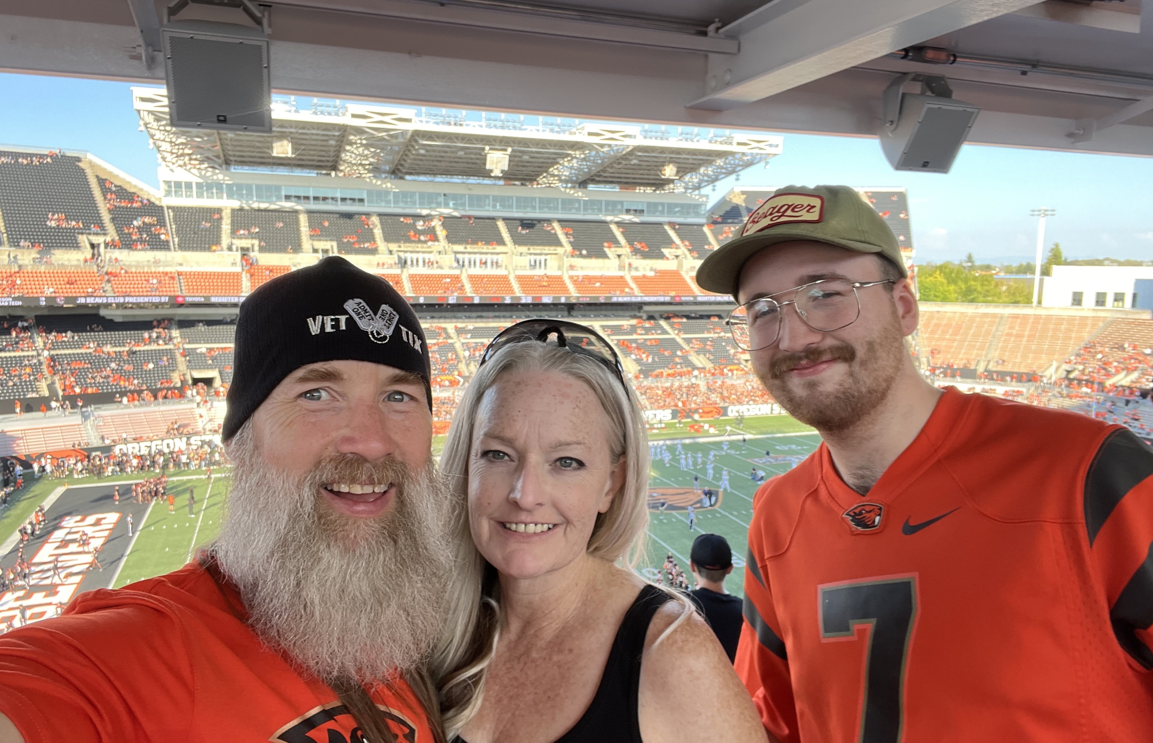 Oregon State Beavers - NCAA Football vs UC Davis Aggies