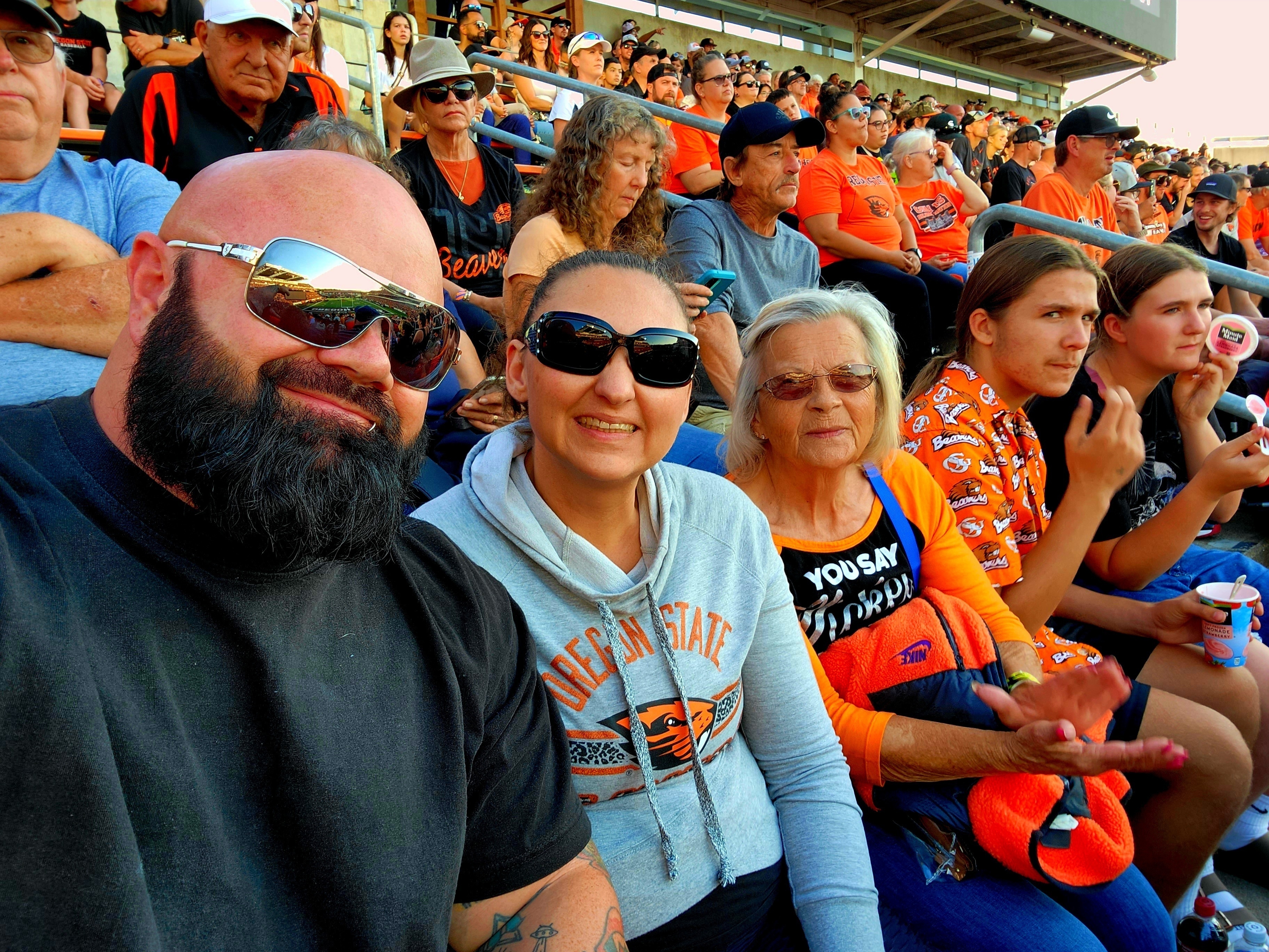 Oregon State Beavers - NCAA Football vs UC Davis Aggies