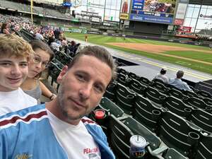 Milwaukee Brewers - MLB vs Philadelphia Phillies