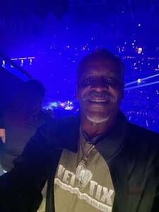Lionel Richie and Earth, Wind & Fire - Sing a Song All Night Long