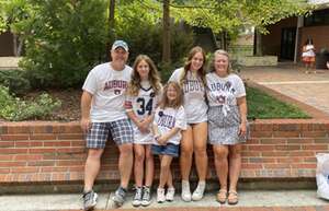 Auburn Tigers - NCAA Football vs UMass Minutemen