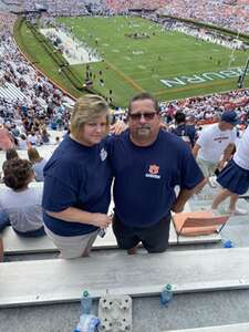 Auburn Tigers - NCAA Football vs UMass Minutemen