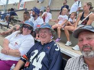 Auburn Tigers - NCAA Football vs UMass Minutemen